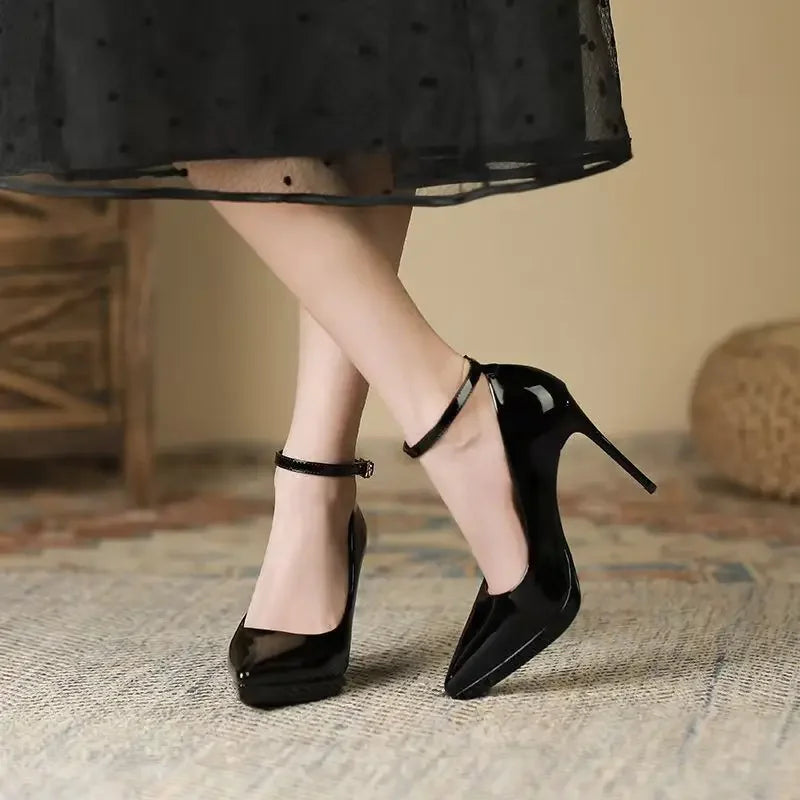 DANA Pearl Chain Leather Office Shoes