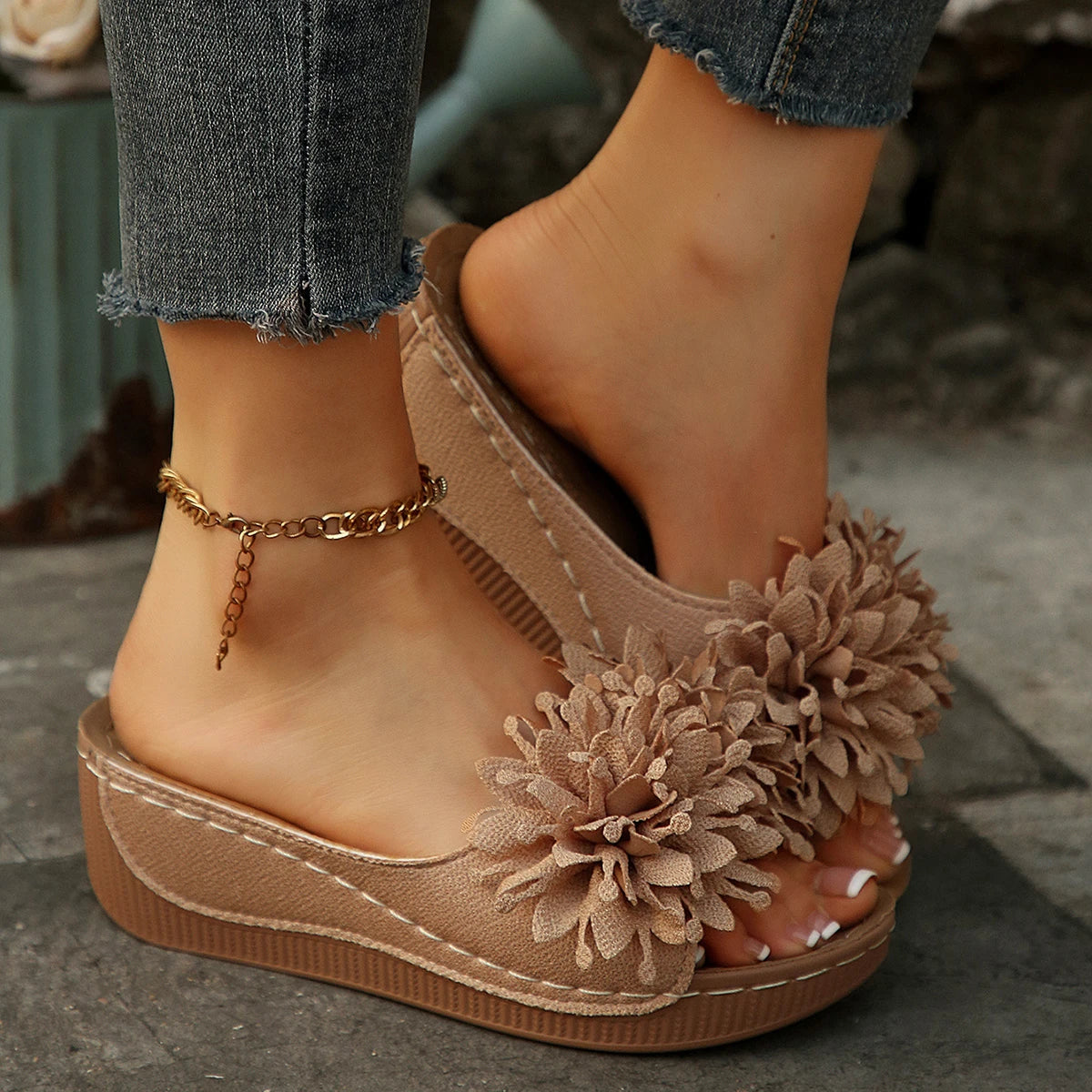 Flower Decoration Wedge Open Toe Slip Sole Sandals