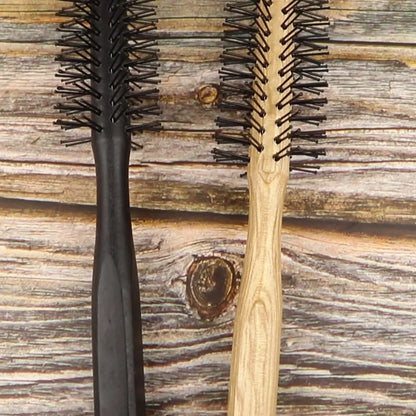 1 wooden handle curling brush