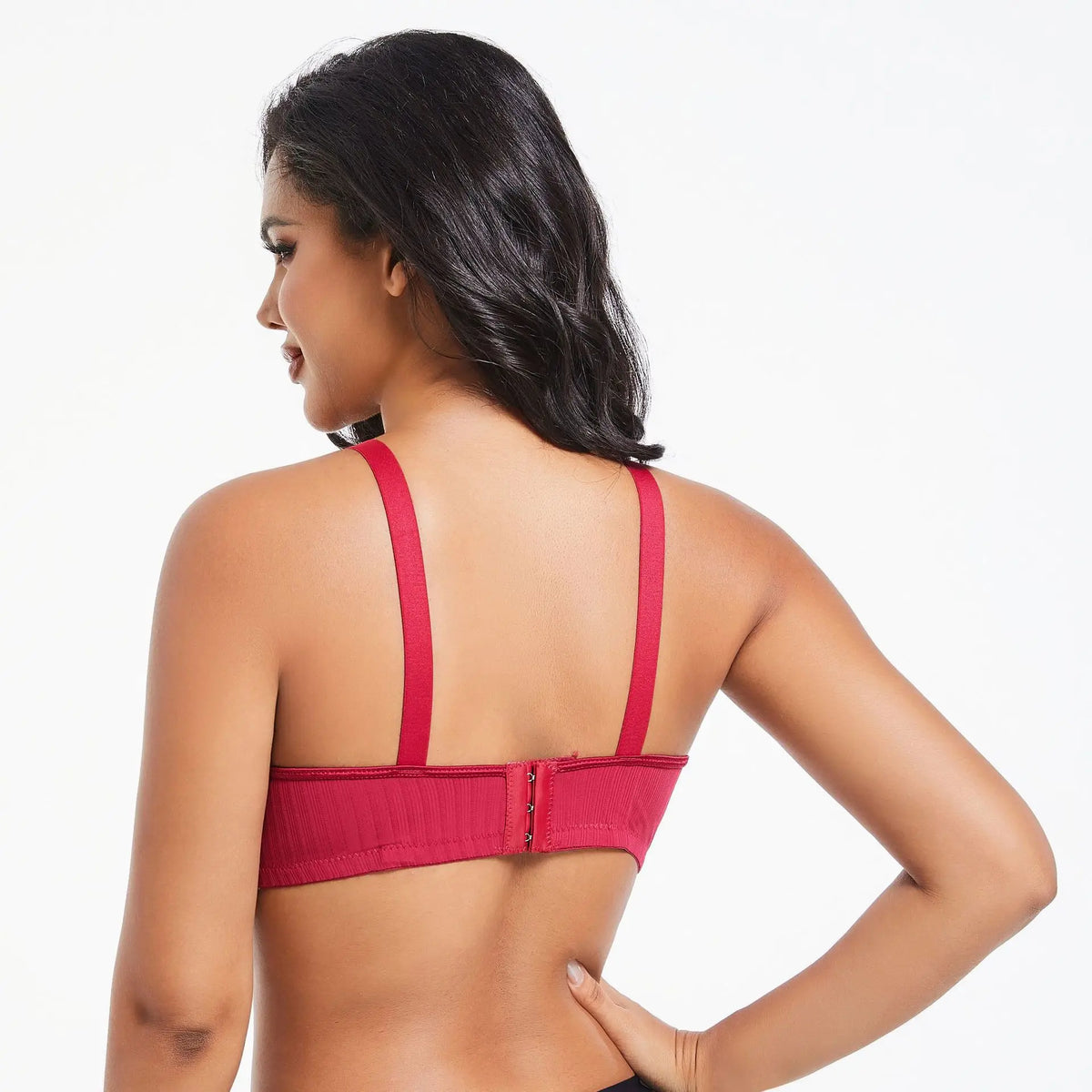 Soft Stretch Daily Thin Molded Cup Brassiere Shaping Bra