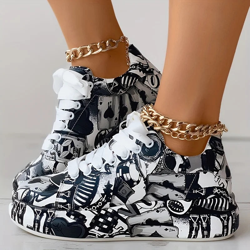 Graffiti Print  Low-top Platform Skateboard Sneakers
