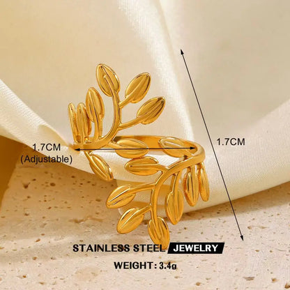 DANA Three-dimensional M Letter Ring