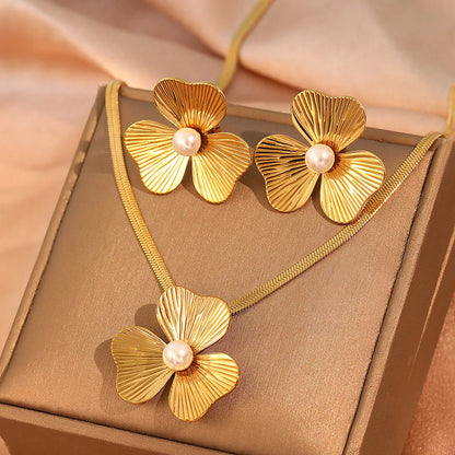 Stainless Steel Gold Flower Pearl Necklace Set