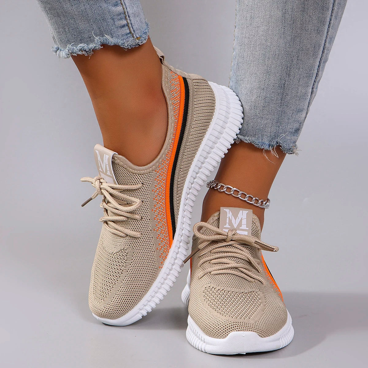 Mesh flat casual sneakers