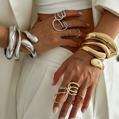 DANA Smooth Water Drop Geometric Bracelets