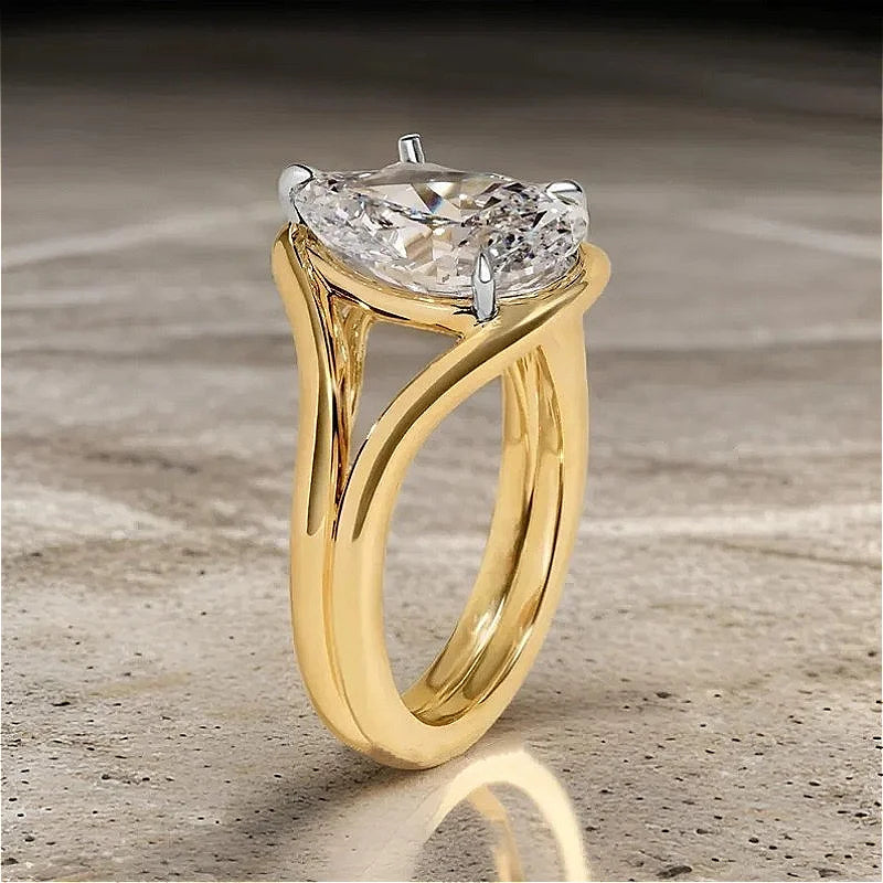 Eternal inlaid Sparkling Water Drop Shaped Synthetic Zirconia Rings