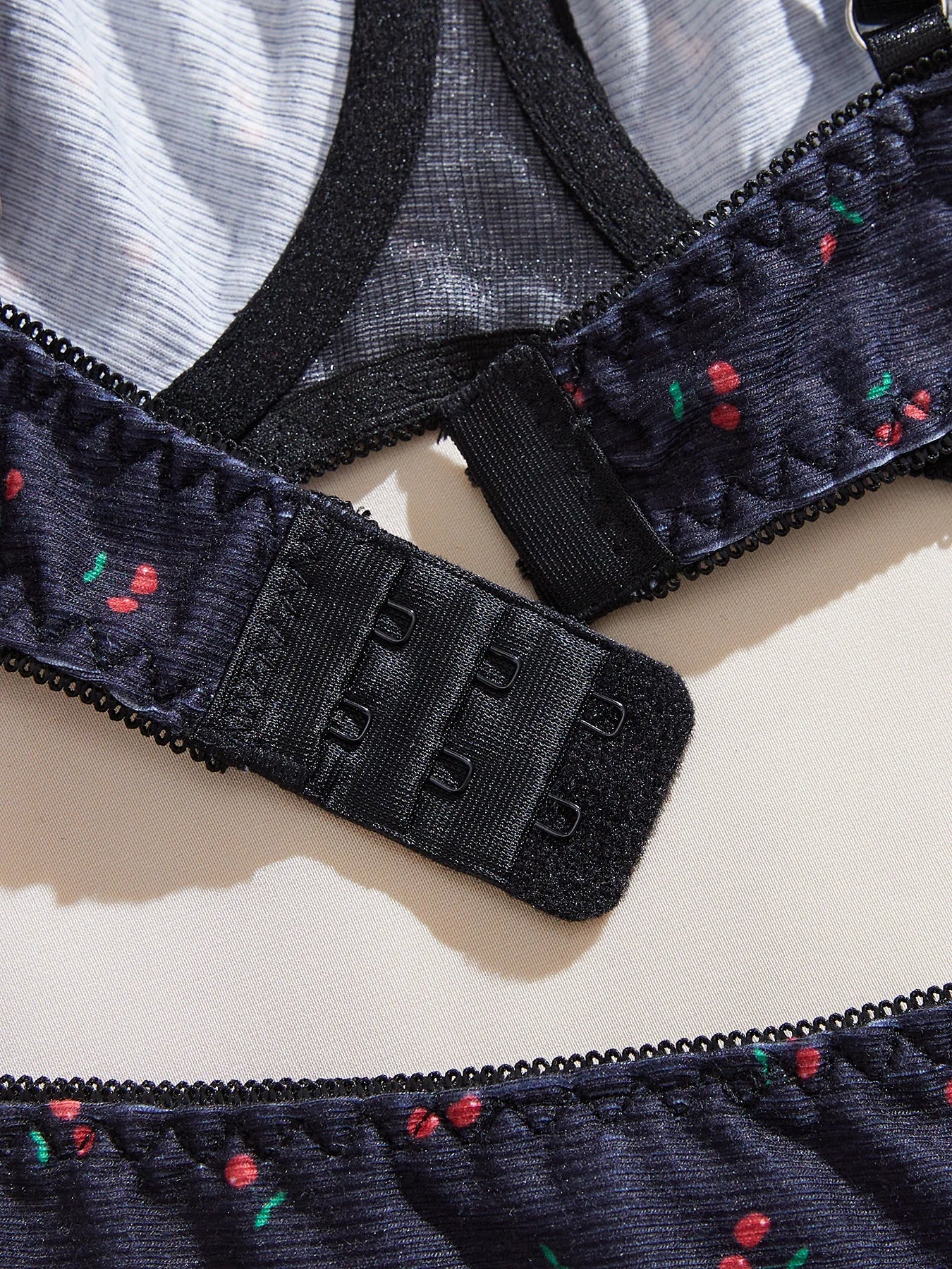 2-Piece Set Cherry Print Comfortable Lingerie