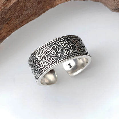 925 Sterling Silver Sparckling Moonstone Minimalist Handmade Ring