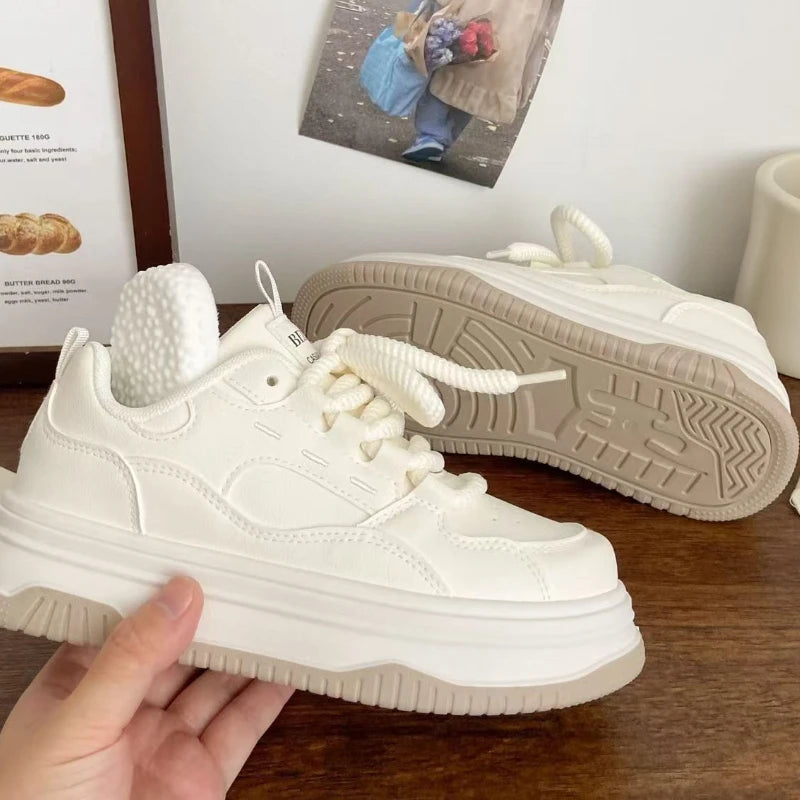 Round toe Lace-up White Thick-soled Vulcanized Flat-soled Sneakers