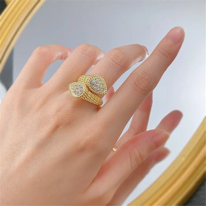 Charm White Zircon Stone Finger Engagement Ring