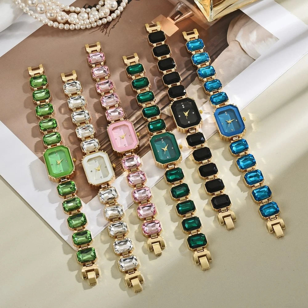 ساعات مربعة من الفولاذ المقاوم للصدأ بحركة كوارتز ماسية باللون الذهبي الوردي