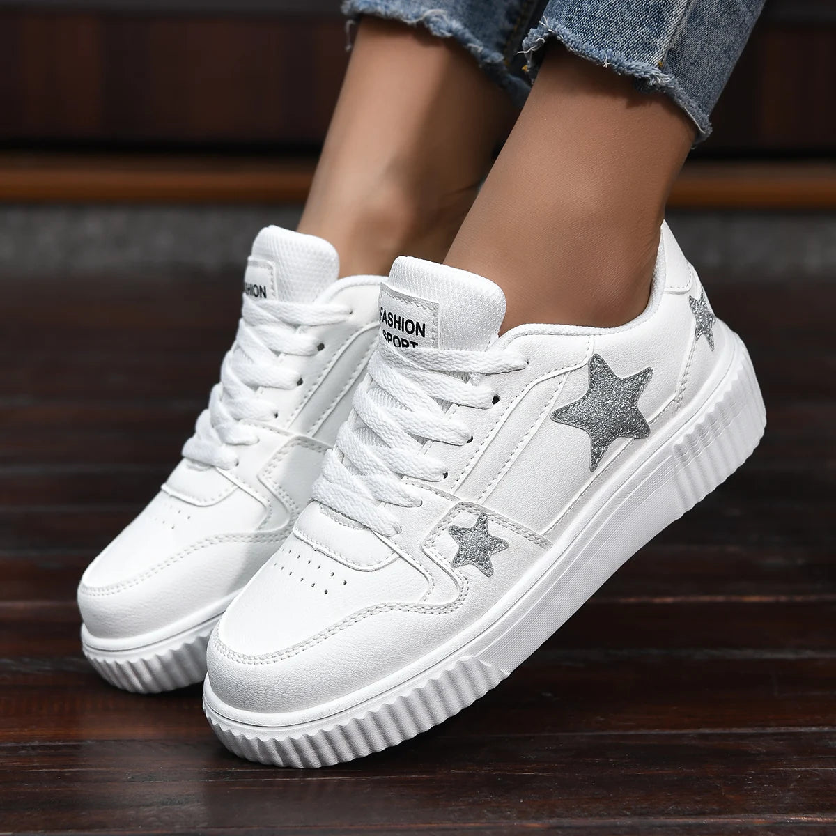 Thick Sole Lightweight Skateboard Shoes