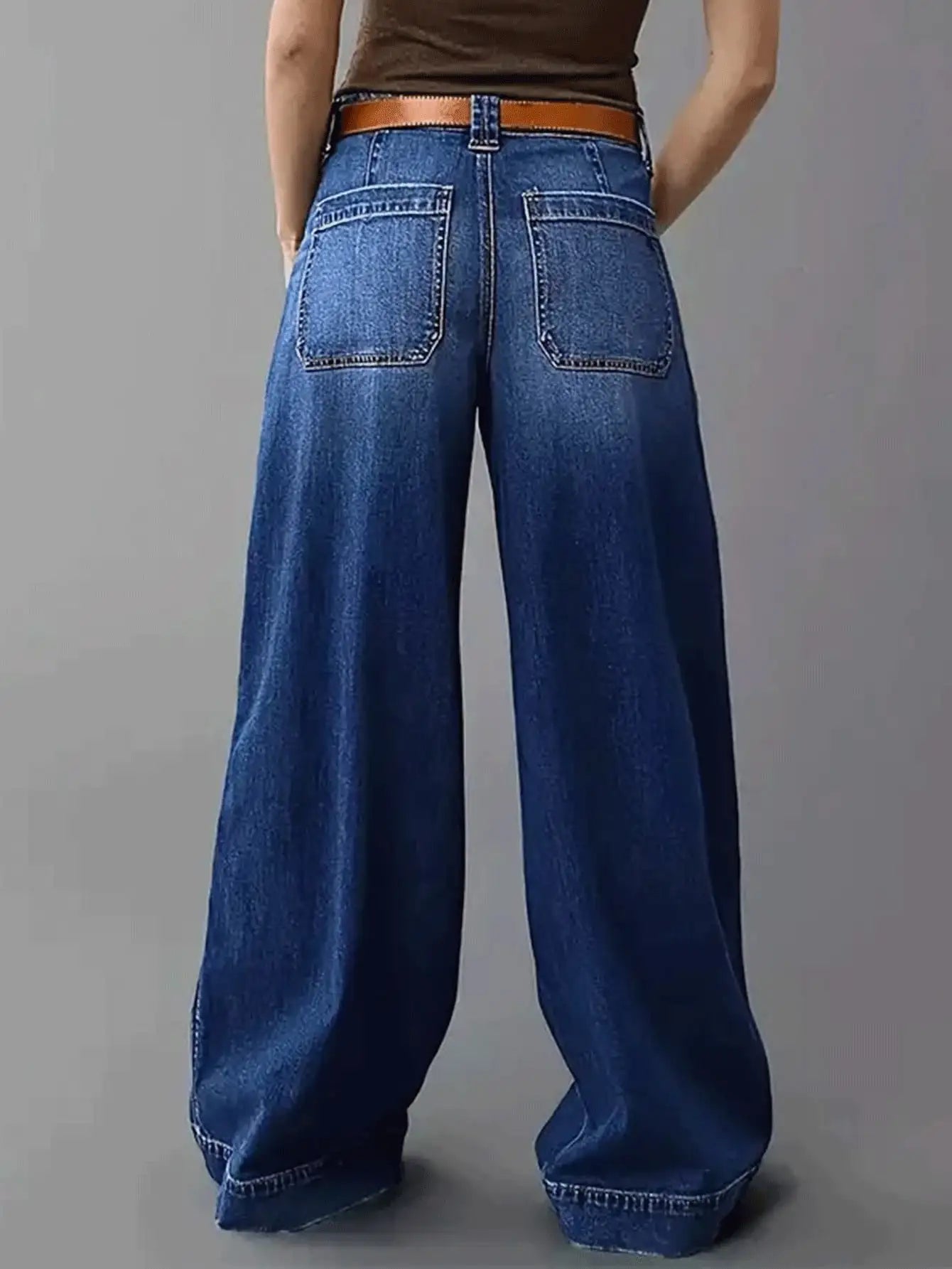 Loose-fitting Wide Leg Jeans