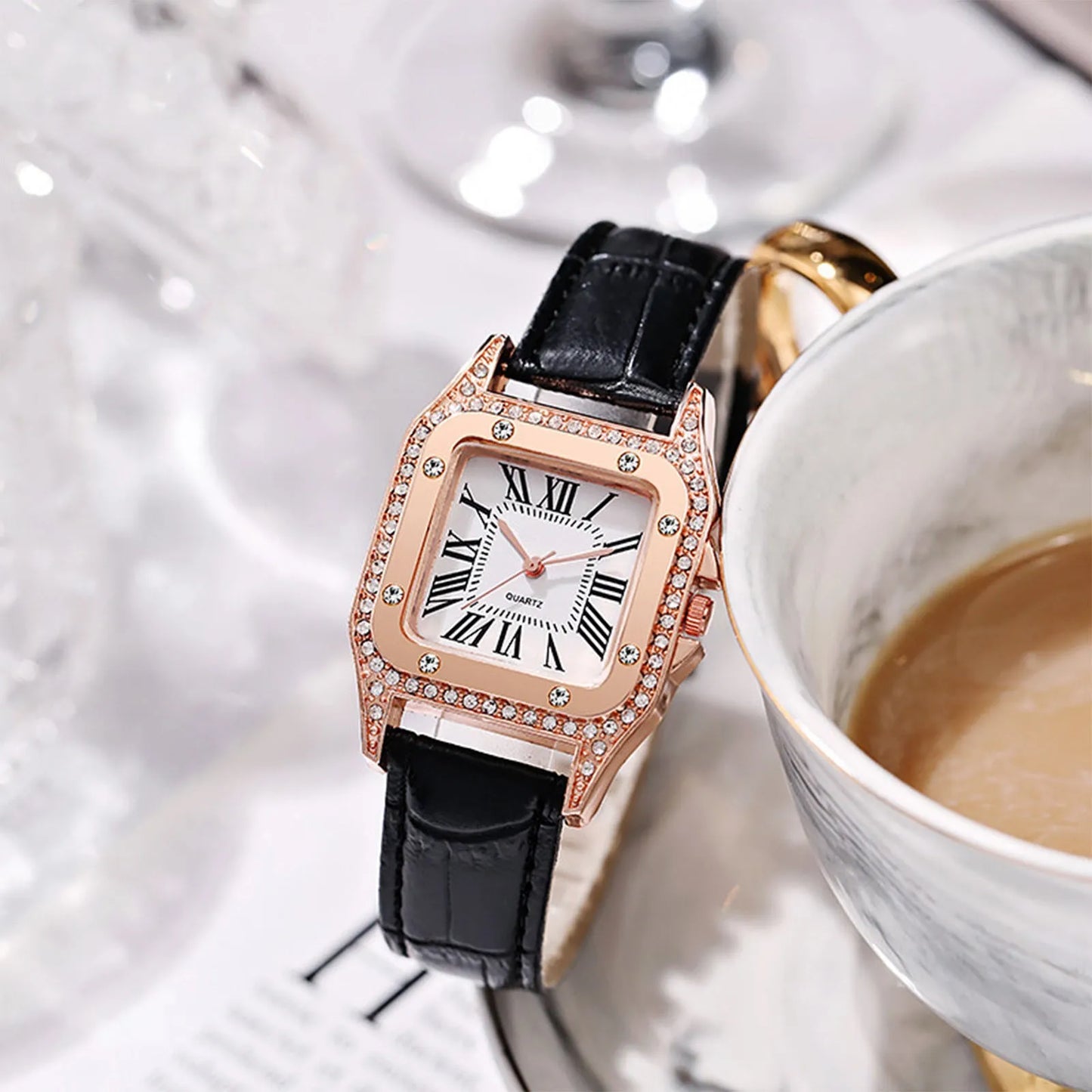 Elegant Leather Strap Watch Casual Quartz Wristwatch