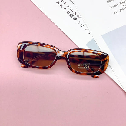 Cute Vintage Frosted Rectangle Sunglasses