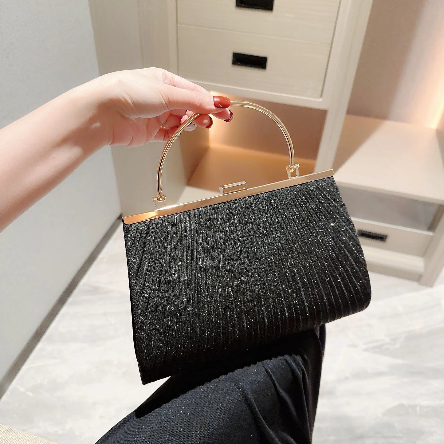 Classic Pleated Evening Bag Handbag