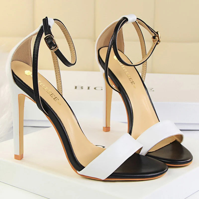 Black-White Concise Leather 11cm High Heels Sandals