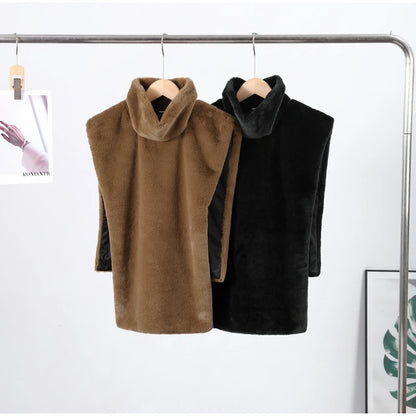 Elegantes abrigos de piel de manga larga