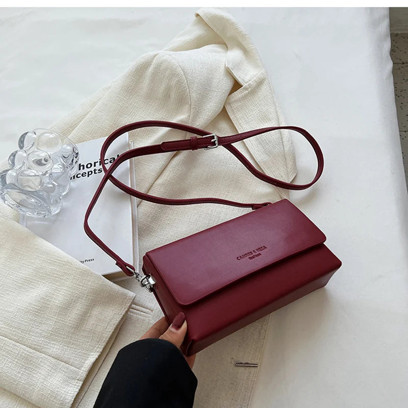 DANA Small Square Bag