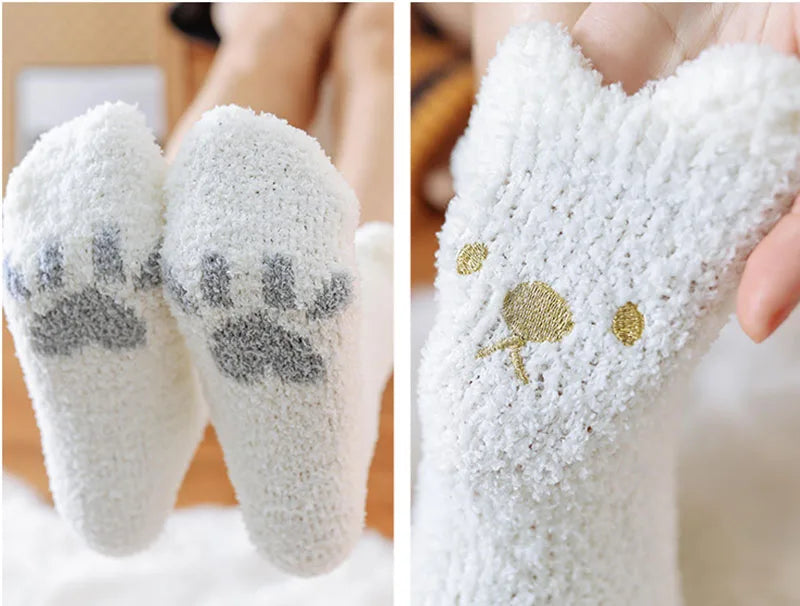 جوارب نوم من الصوف المرجاني برسومات كرتونية على شكل قلب