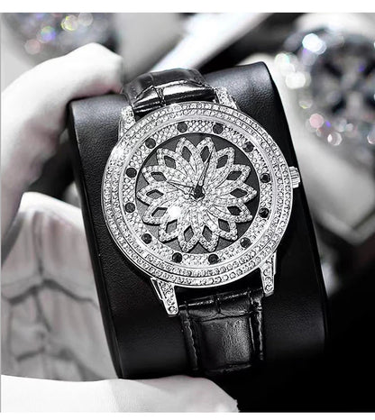 Reloj de cuero giratorio Lucky Star con diamantes completos