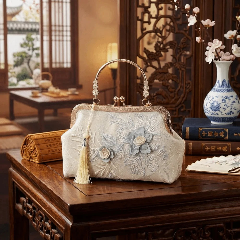 Vintage Kiss Lock Handbag Chinese Style Floral Lace Tassel Small Square Bag