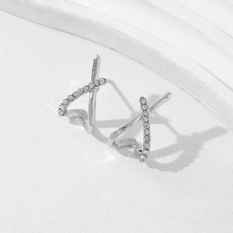 🎁 DANA Cross Stud Earrings (100% off)