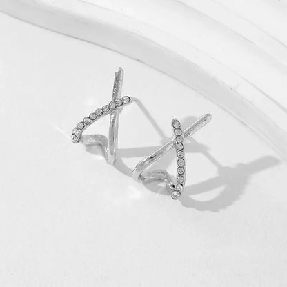 🎁 DANA Cross Stud Earrings (100% off)