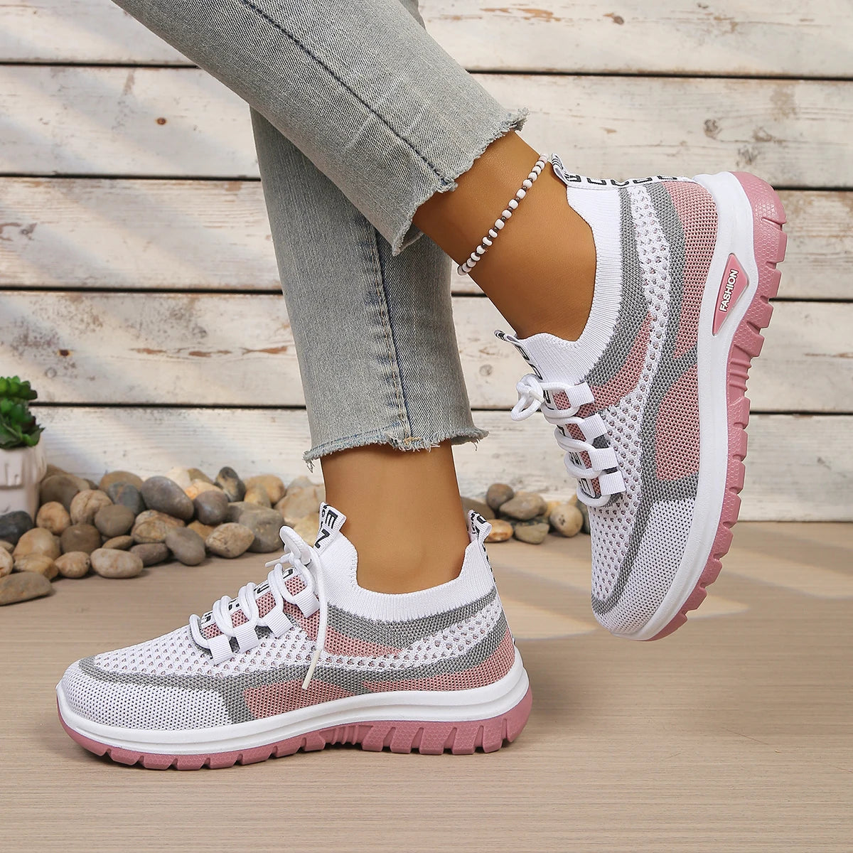 Vulcanized lightweight and breathable mesh Sneakers