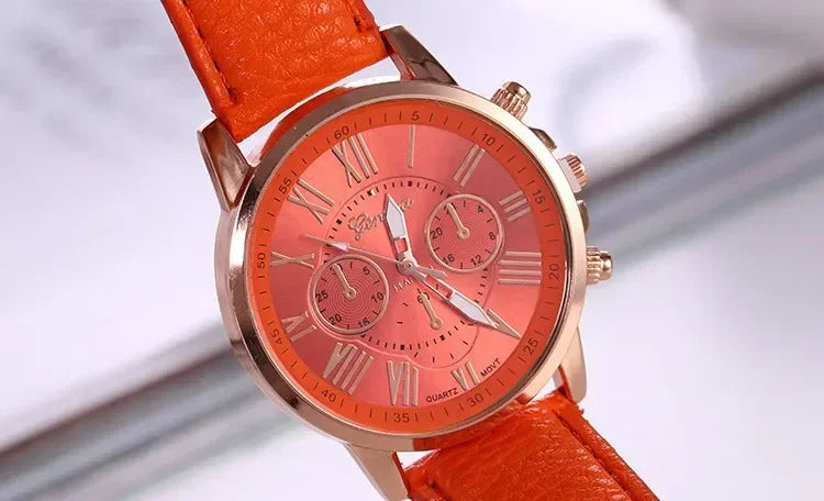 Leather Simple Quartz Wristwatch