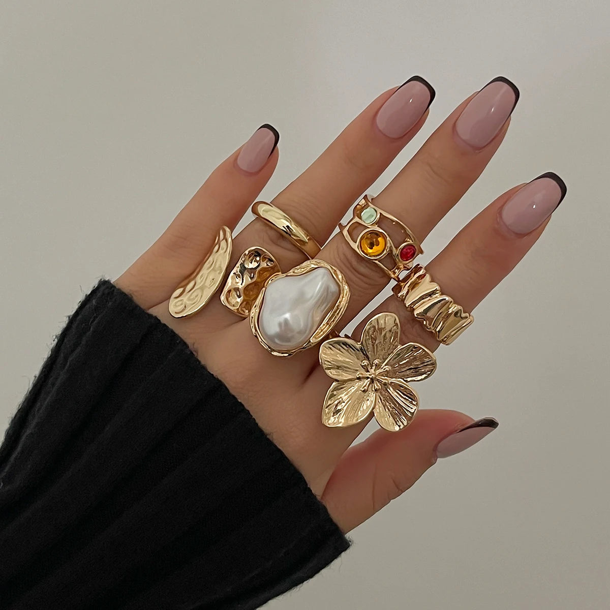 Irregular Exaggerated Metal Flower Open Rings
