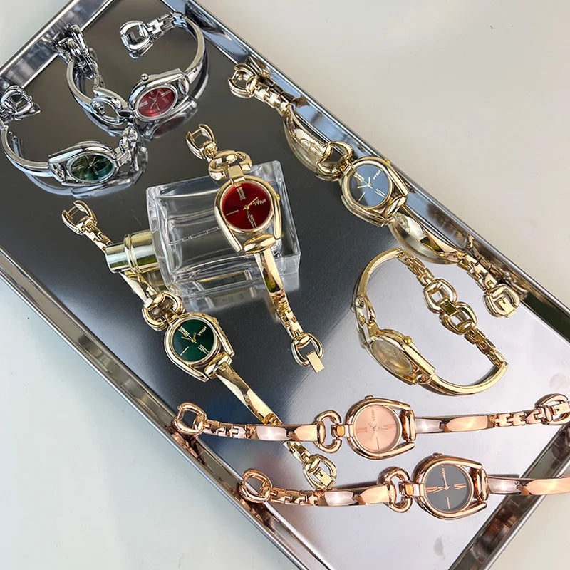Retro Button Wristband Bracelet Quartz Watch Bracelet