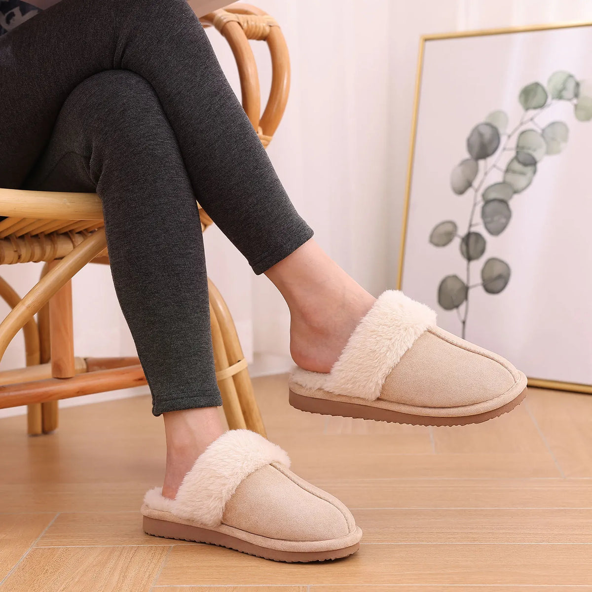 Crestar Winter Home Warm Comfortable Fur Slippers