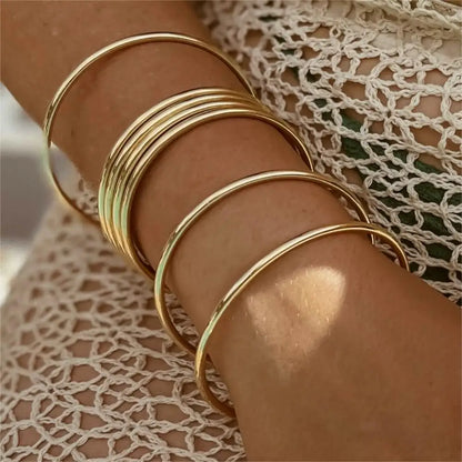 Round Minimalist Gold Bangle Bracelets