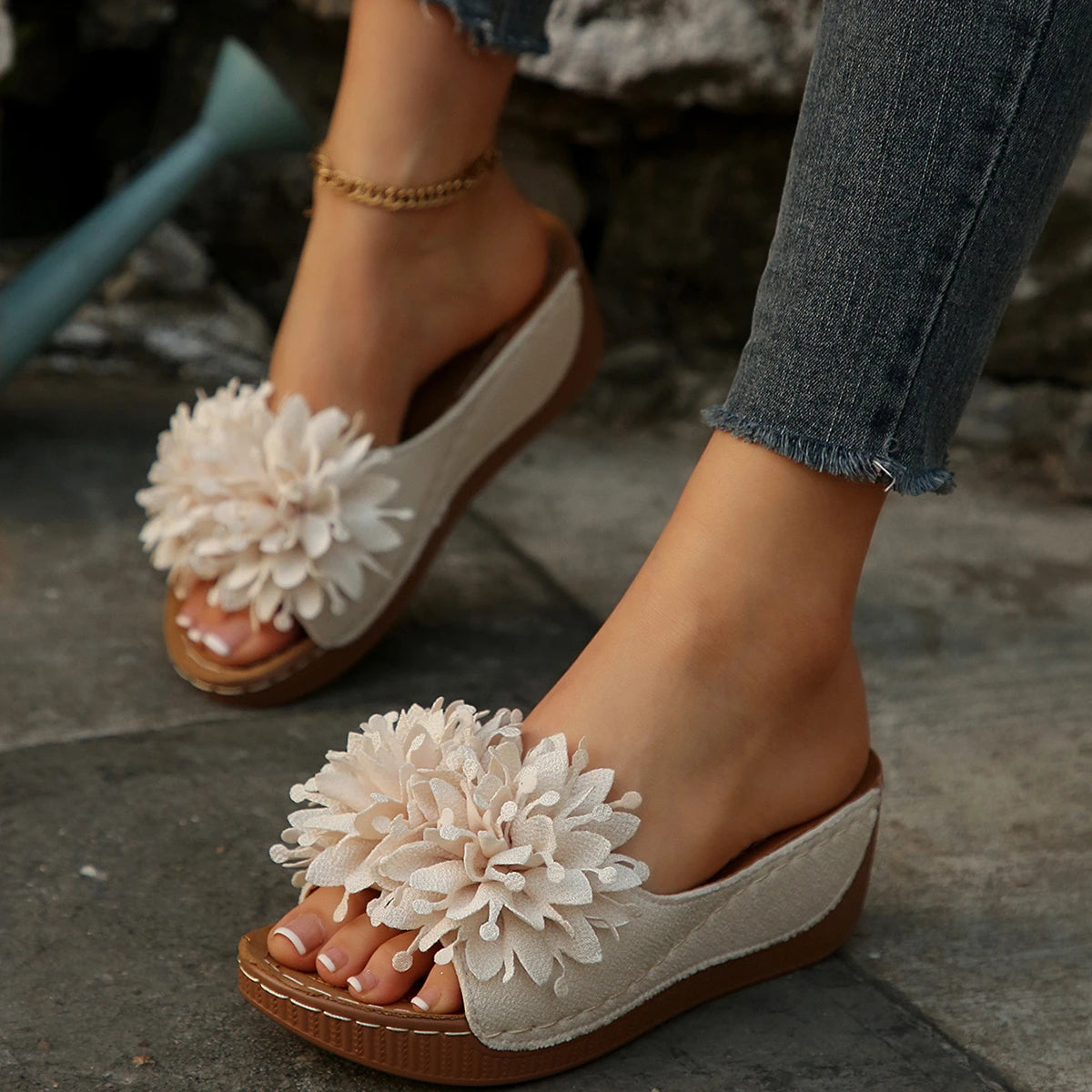Flower Decoration Wedge Open Toe Slip Sole Sandals