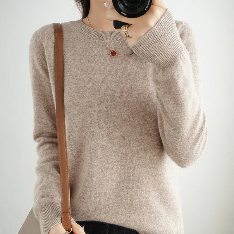 Thin Round Neck Pullover