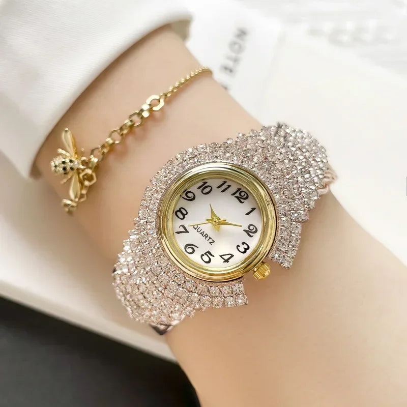 Relojes de oro con diamantes de imitación