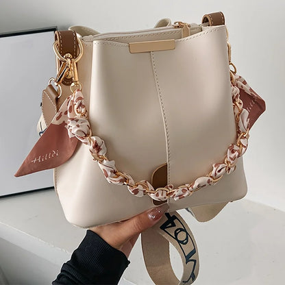 Large Capacity Ribbon Chain Bucket Bag