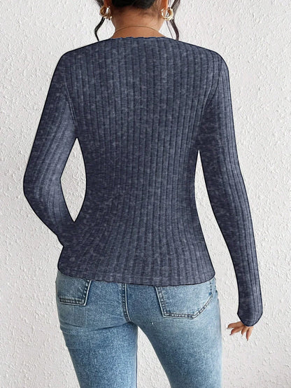 Diamond collar knitted bottom Long sleeve shirt