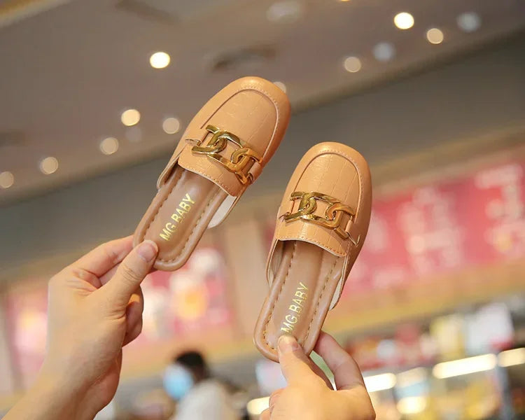 Covered Toes Flat Leather Slippers Flats