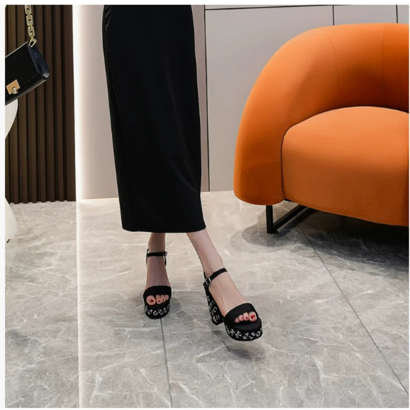 Zapatos de fiesta con pedrería