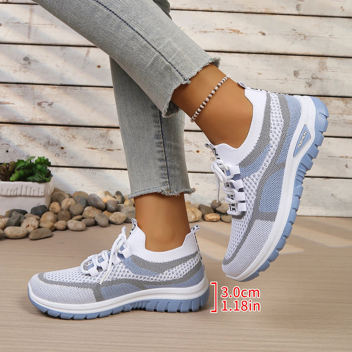 Vulcanized lightweight and breathable mesh Sneakers