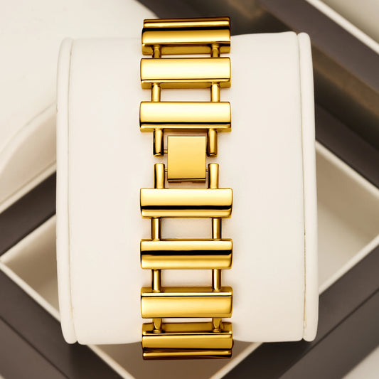 Square Dial, Quartz Water-Resistant Bracelet Style Watch