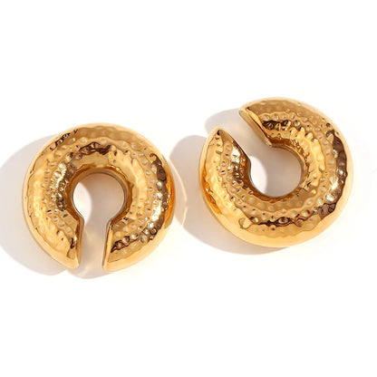 DANA Smooth Circle C Shape Clip Earrings