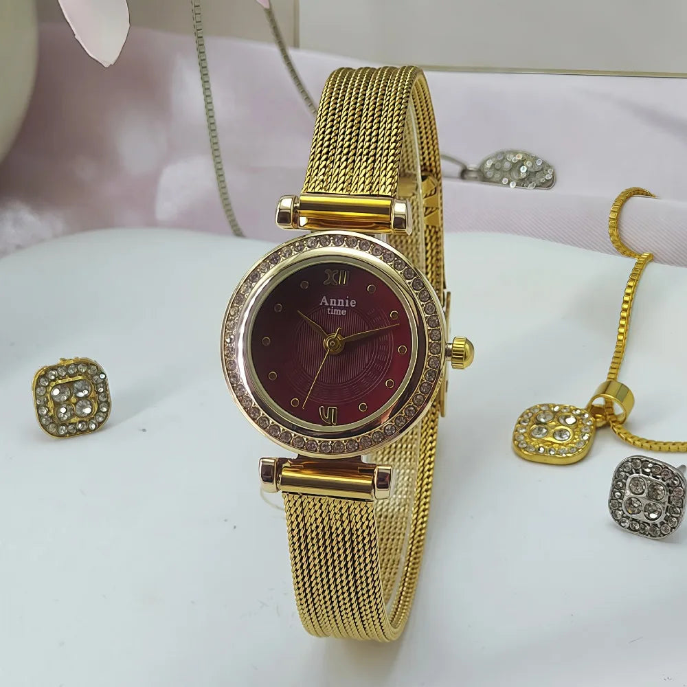 Luxury Quartz Wristwatches Intermittent Gold Bracelet Watch