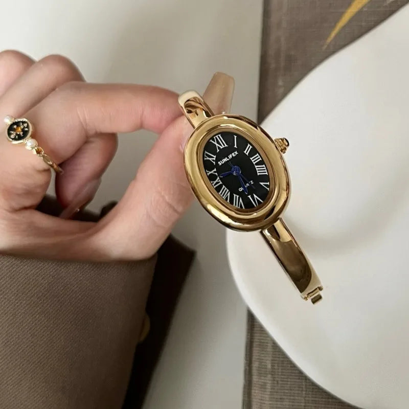 DANA Quartz Rome Dial Watch