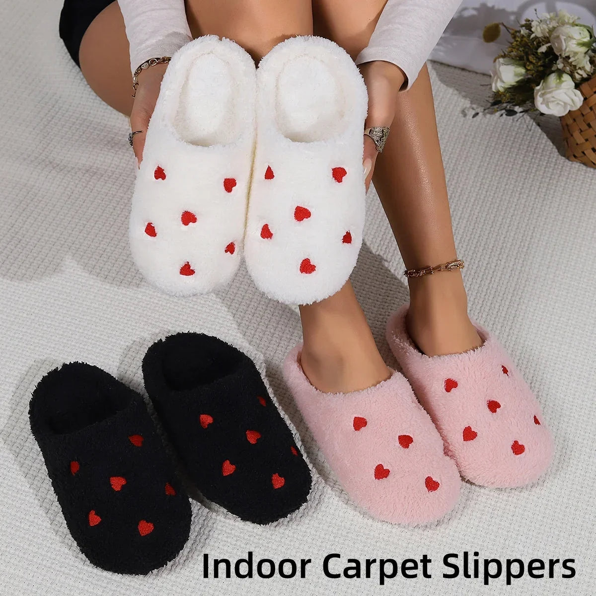 DANA Winter Heart-Shaped Slippers