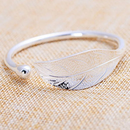 DANA 925 Sterling Leaf Shaped Bracelet