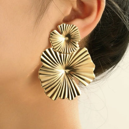 Gold Flower Stud Geometric Earrings