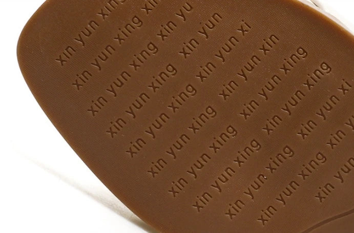 DANA Flat Leather Square Toe Slippers